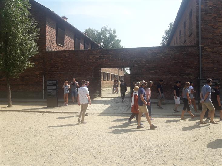 2019.08.25 - Oświęcim - KL Auschwitz I - 20190825_123345.jpg